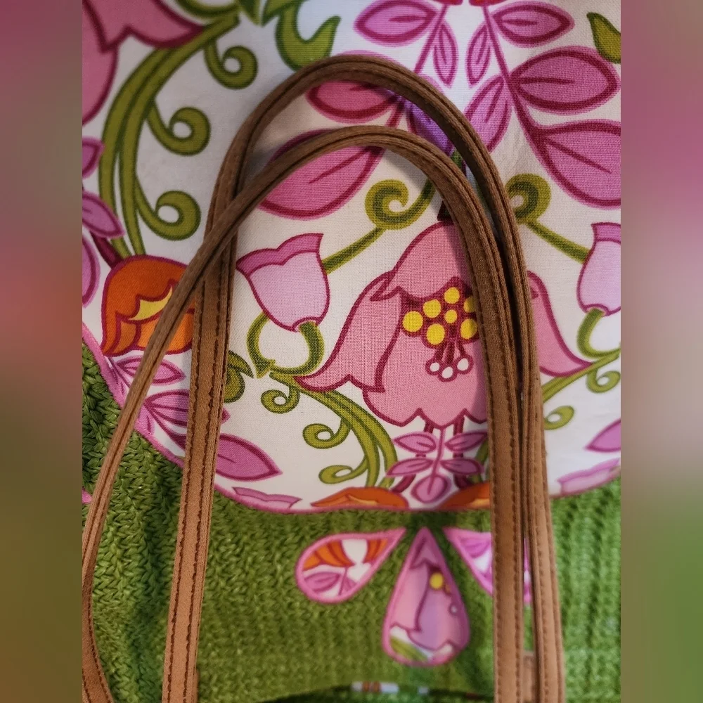 Preowned Vera Bradley Whale tote bag‎